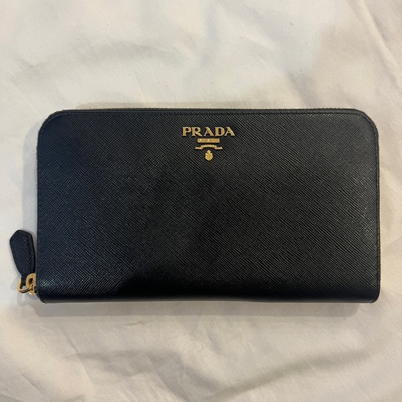 Prada Black Wallet Saffiano - Picture 1 of 5